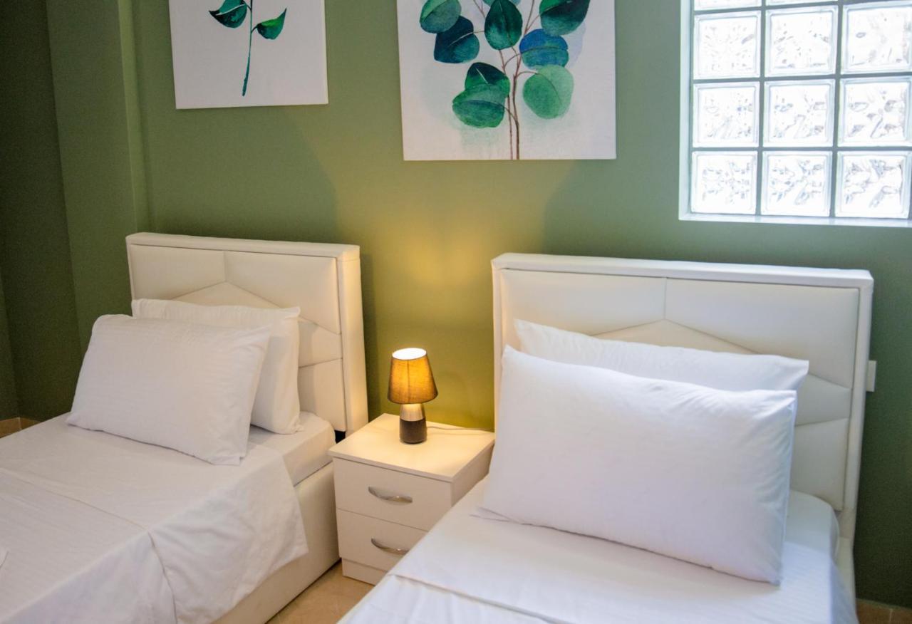 Ajilin Hotel Rooms คอร์เชอ ภายนอก รูปภาพ