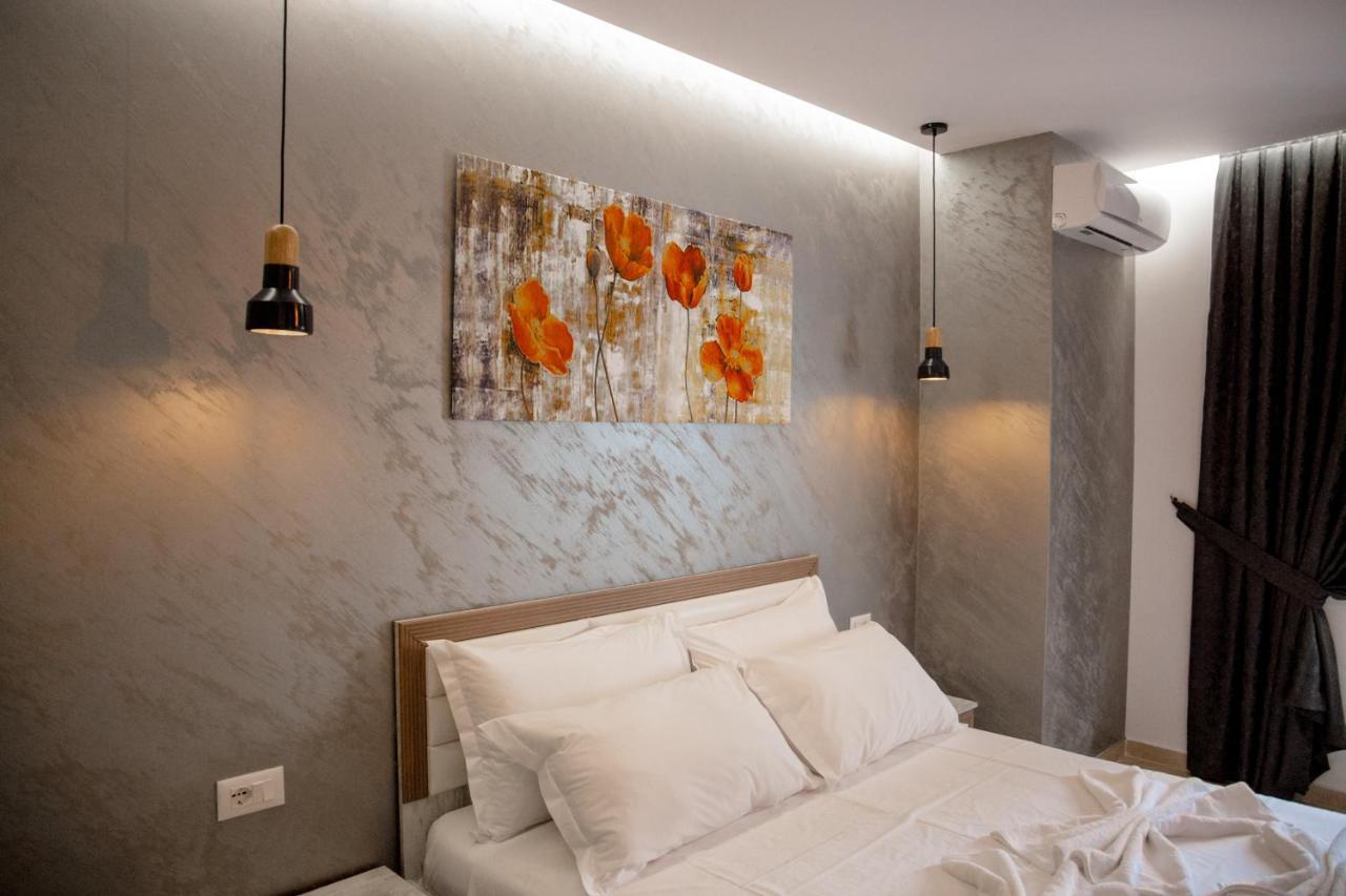 Ajilin Hotel Rooms คอร์เชอ ภายนอก รูปภาพ