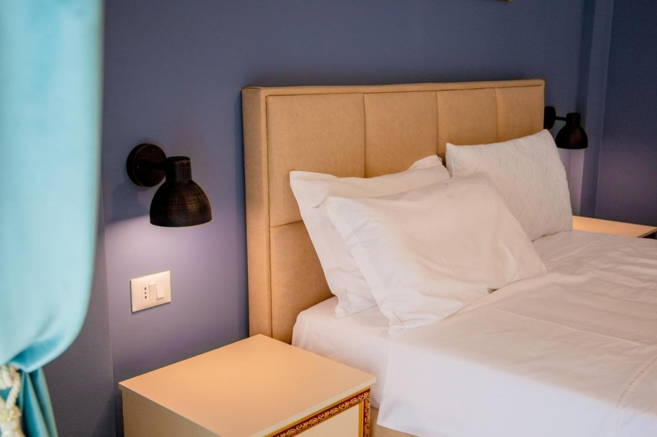 Ajilin Hotel Rooms คอร์เชอ ภายนอก รูปภาพ