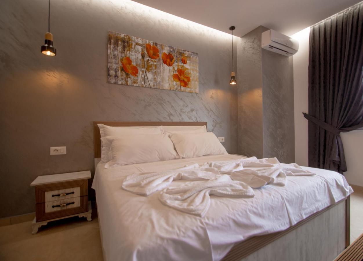Ajilin Hotel Rooms คอร์เชอ ภายนอก รูปภาพ