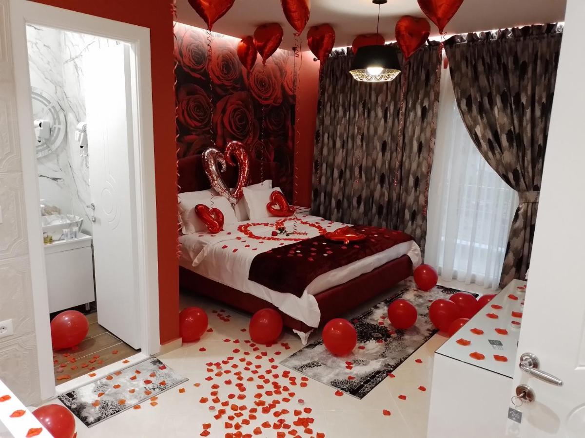 Ajilin Hotel Rooms คอร์เชอ ภายนอก รูปภาพ